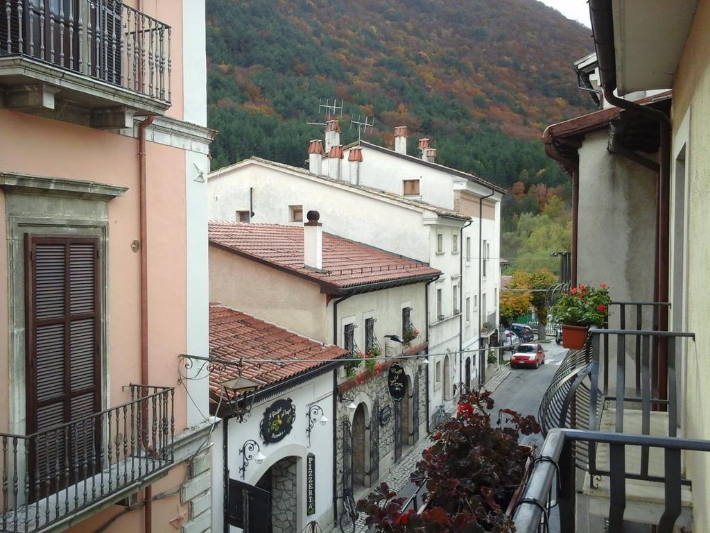 Europa Casa Vacanze Villetta Barrea Exterior foto